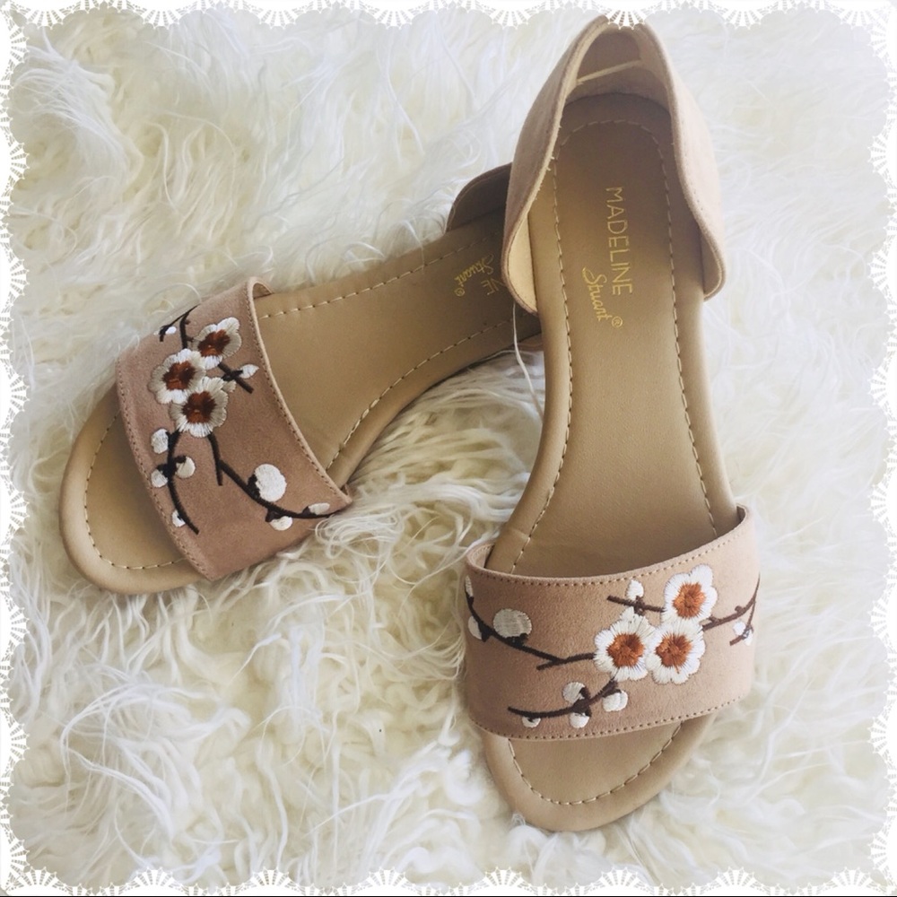 🌸CUTE🌸 Floral Flat Summer Suede Sandals
